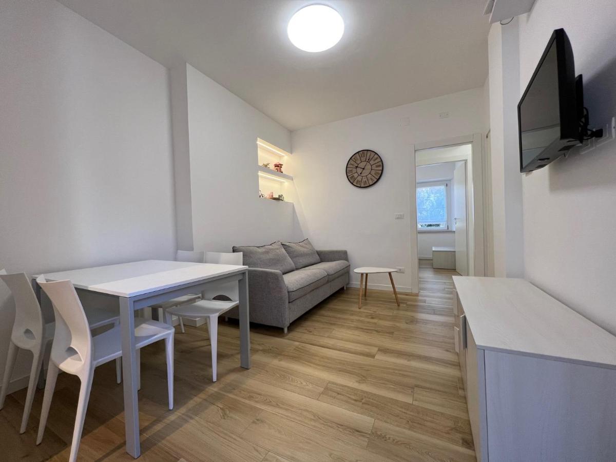Marchesini Apartments Градо Экстерьер фото