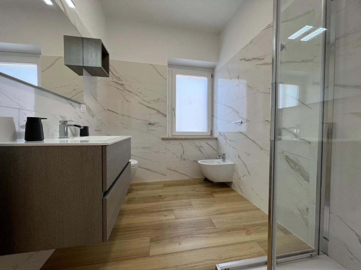 Marchesini Apartments Градо Экстерьер фото